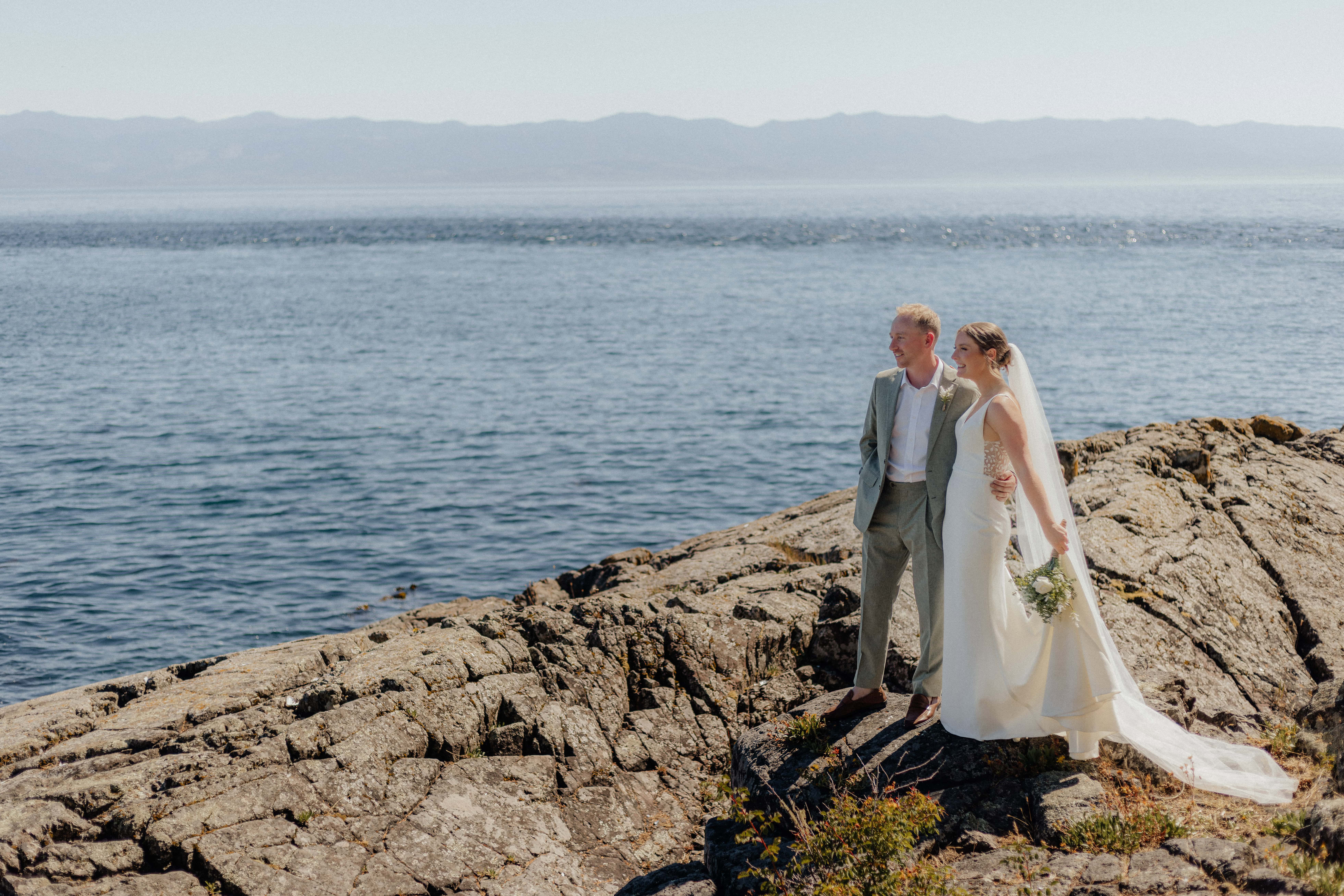 Molly & Eoghan’s Wedding at the Cove at Otter Point – A Vancouver Island wedding to remember!